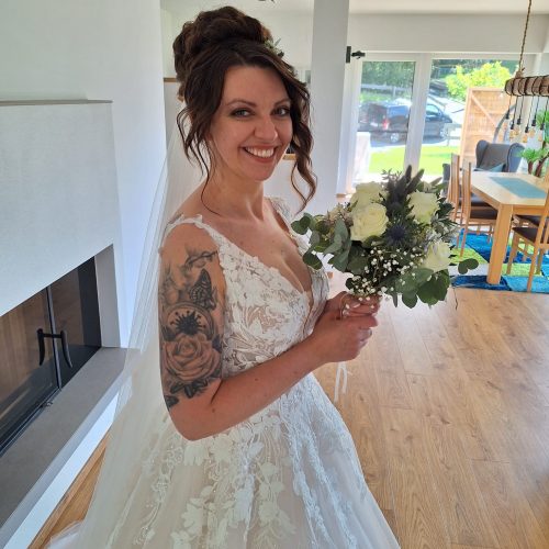 e8dc9558-3437-4920-891a-a5386260fd81